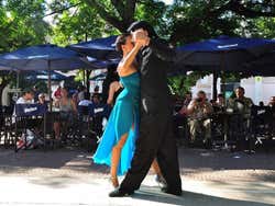Dançarinos de tango, Plaza Dorrego