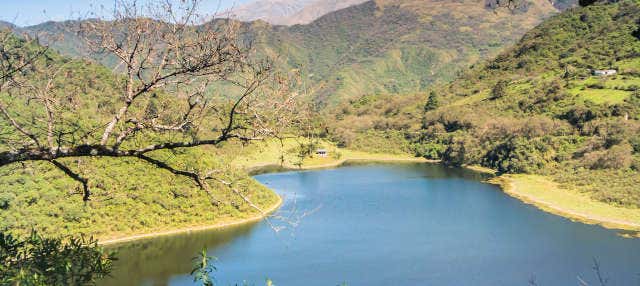 Excursion aux Thermes de Reyes et aux lagunes de Yala