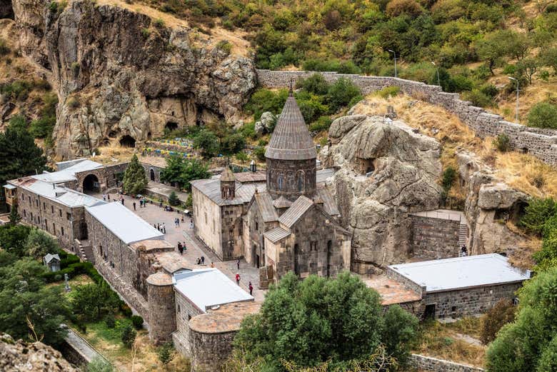 Excursión a Garni y monasterio de Geghard desde Ereván