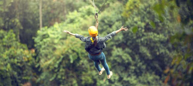 Zip line e cave tubing al parco Jaguar Paw