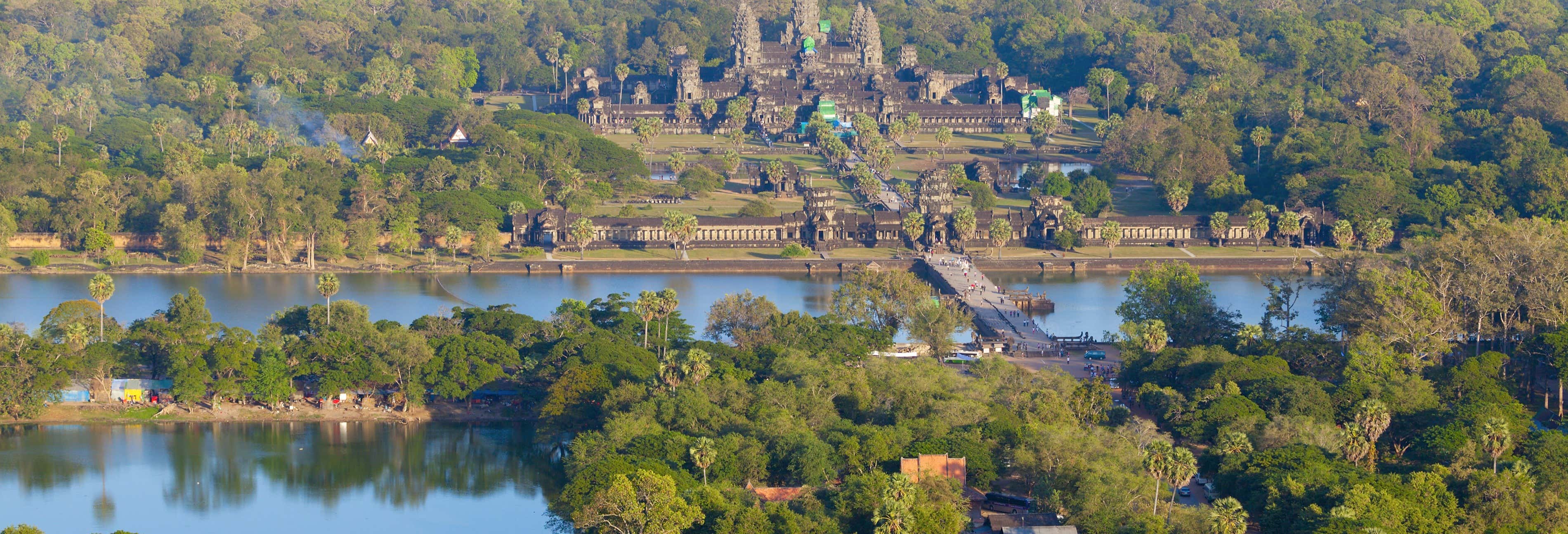 Passeio de helicóptero por Siem Reap