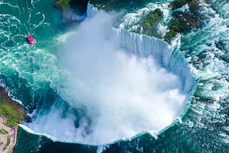 Najbajkovitija mesta na planeti  Cataratas-niagara