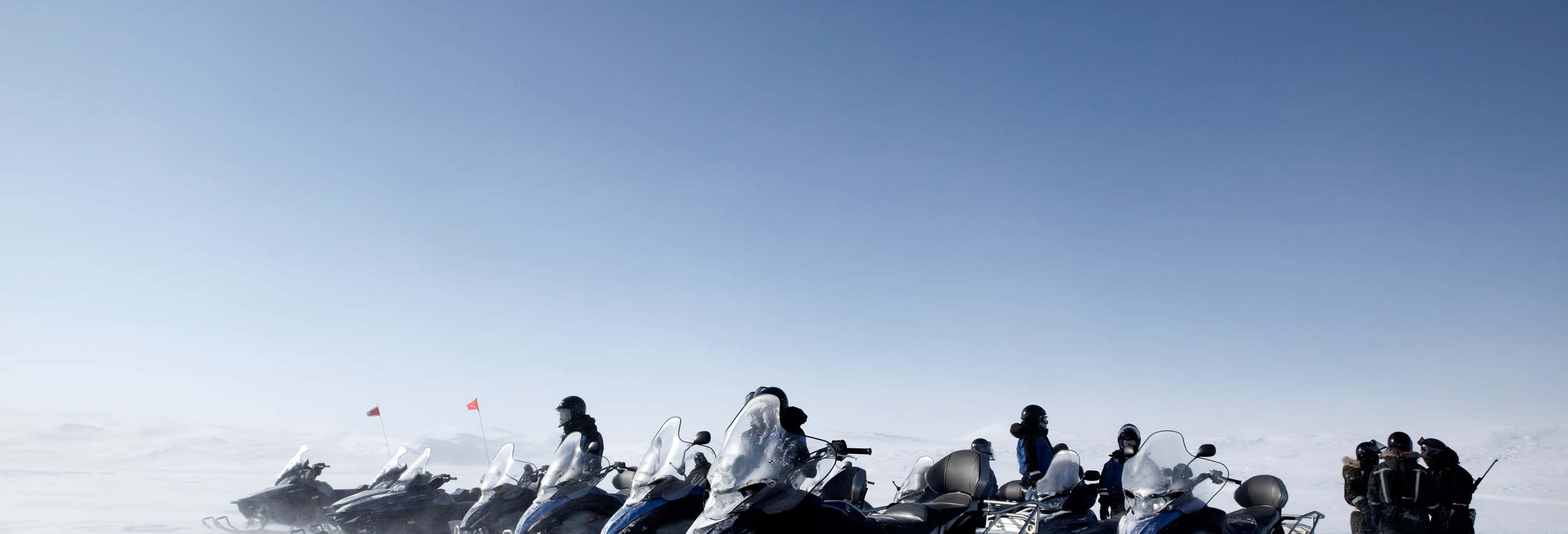 Aventura de moto de neve