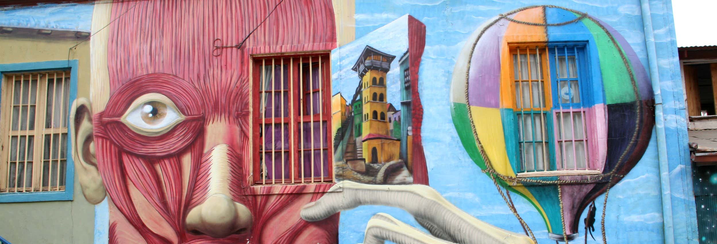 Tour del arte urbano por Valparaíso