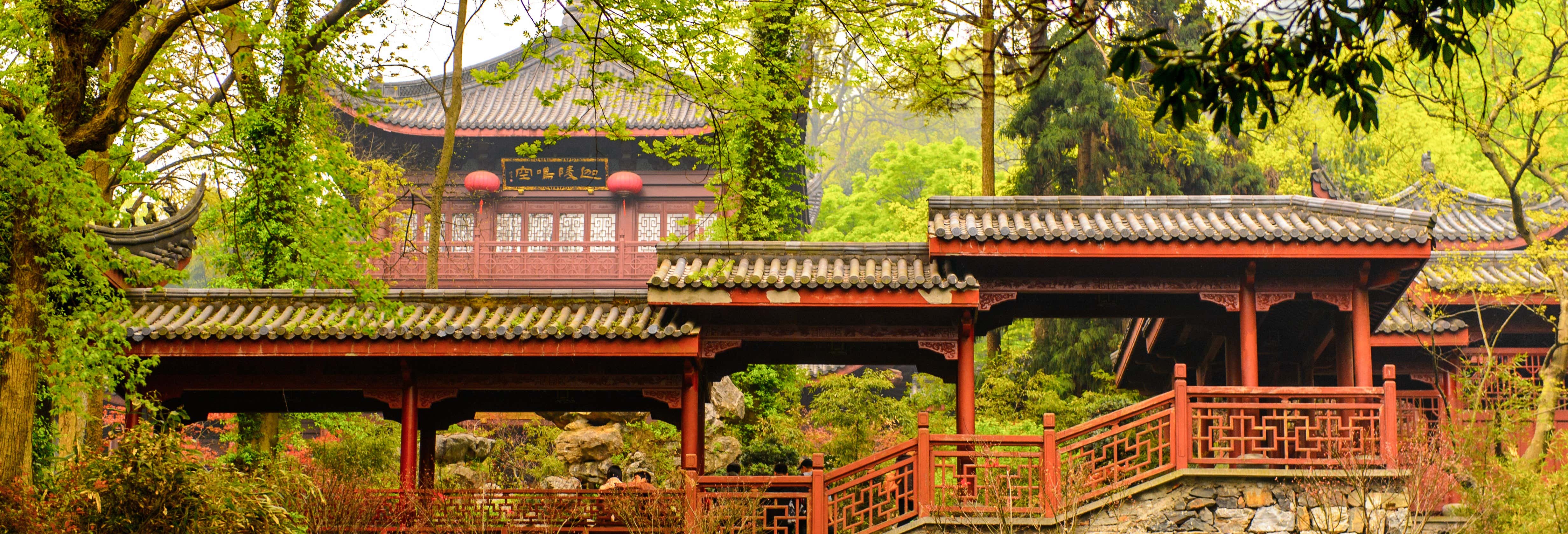 Templo de LingYin y Lago del Oeste