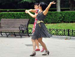 Bailando en Fuxing Park