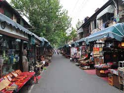Compras en Shanghái, Mercado de Dongtai Lu