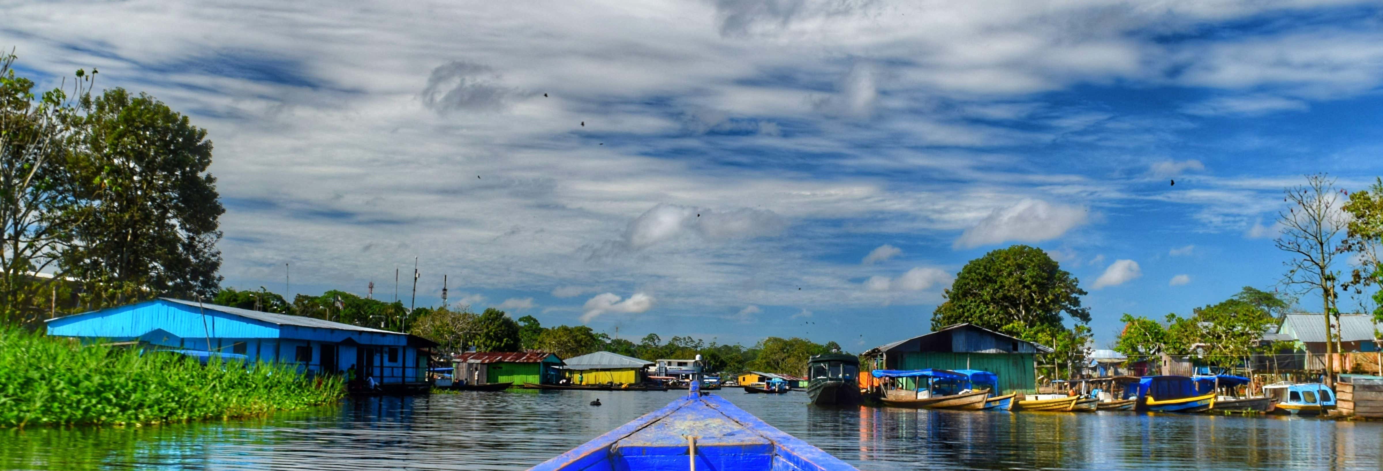 Tour de las tres fronteras por el Amazonas