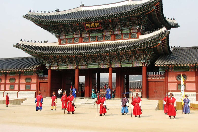 Visita guiada por el Palacio Gyeongbokgung  Se l
