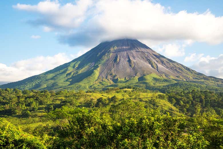 Tour a los volcanes  Chato y Arenal desde Arenal 