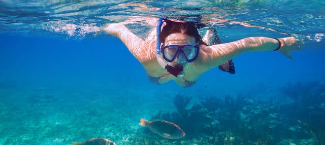 Caiaque e snorkel no Oceano Pacífico