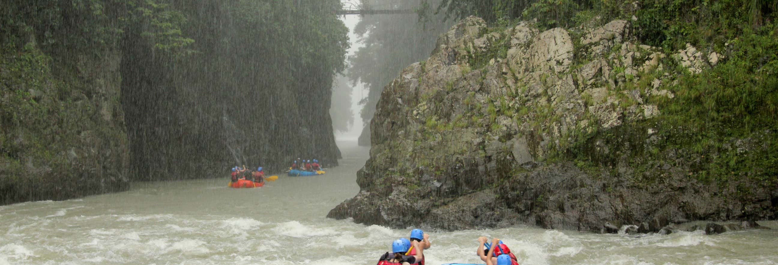 Rafting en el río Pacuare