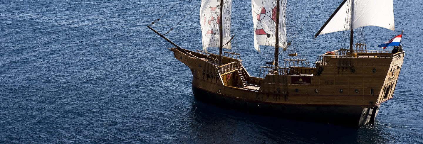 Paseo en barco con comida