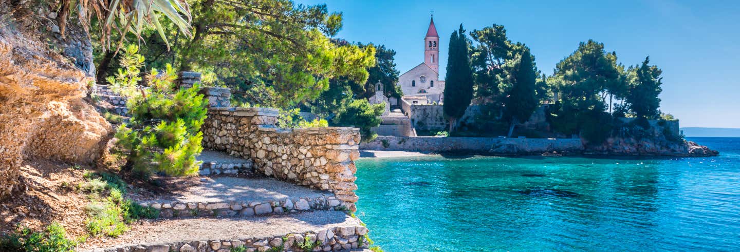 Bol Golden Horn Beach Boat Trip From Split Civitatiscom