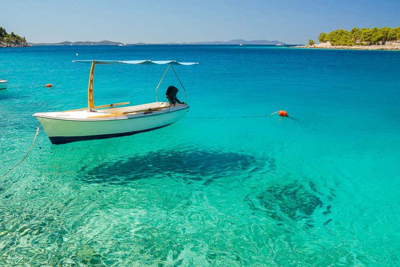 Excursión a las islas de Brac y Solta en barco desde Split