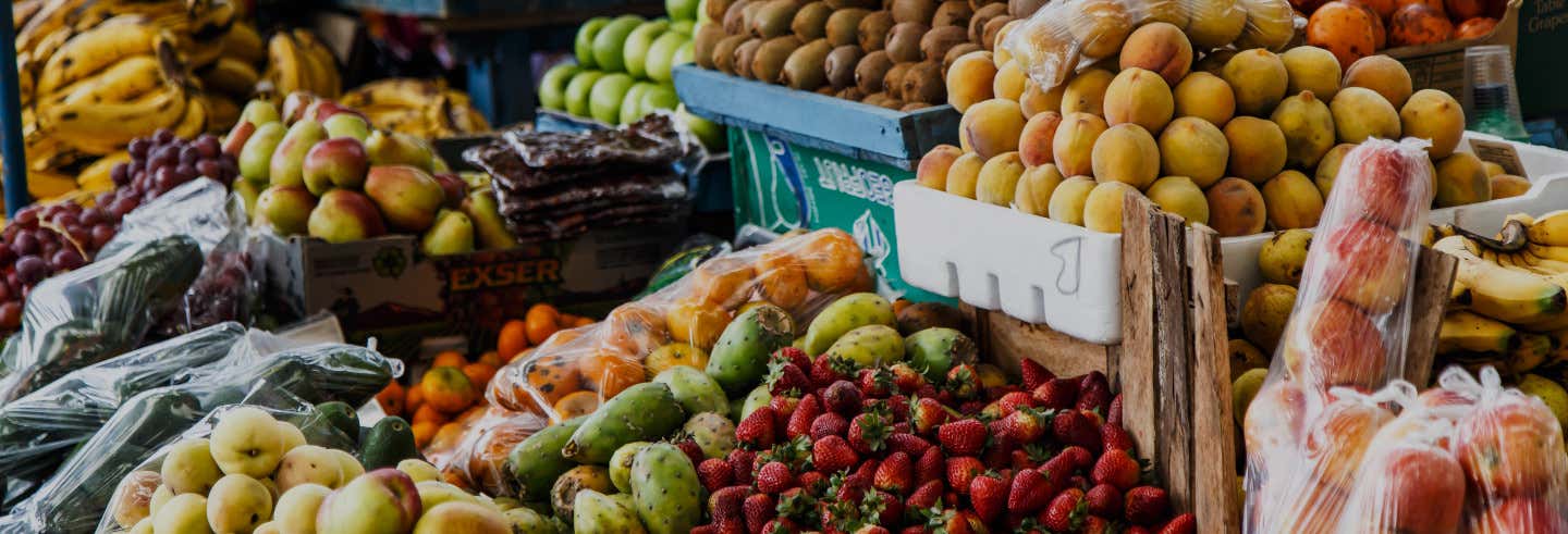 Mercado tradicional y Casa Museo Guayasamín
