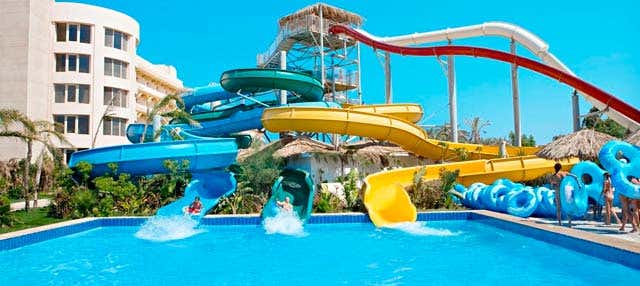 Excursão ao Parque Aquático Sindbad