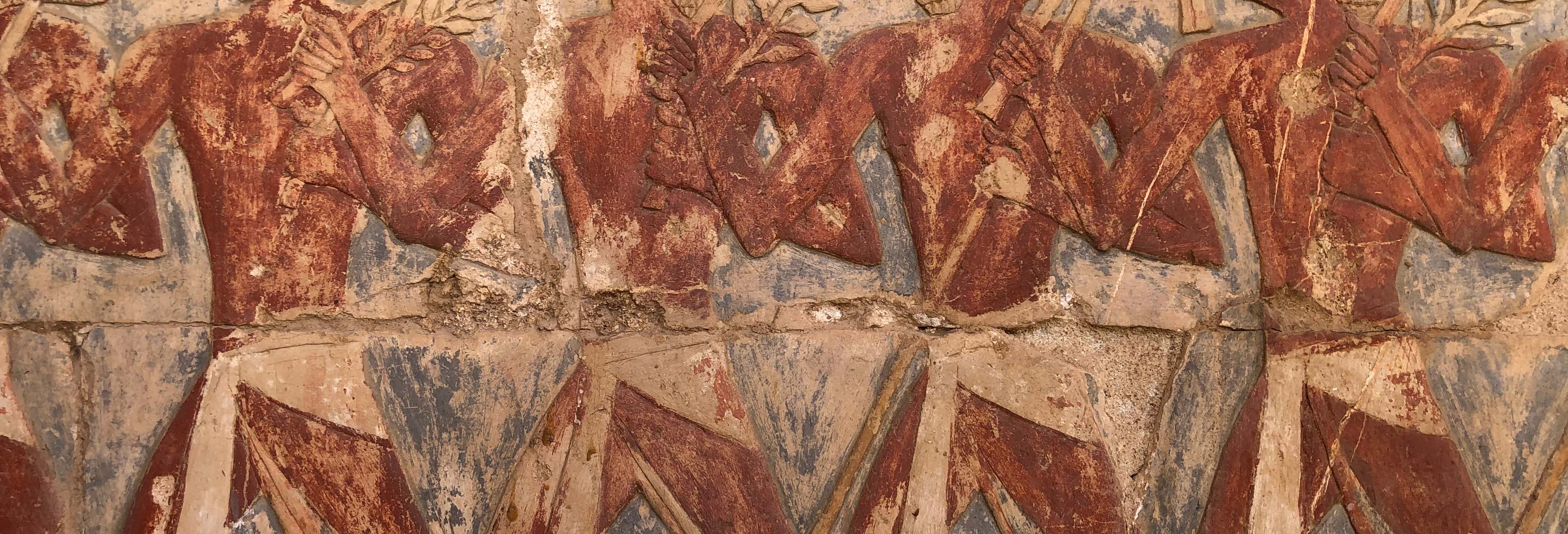 Valle dei Re e delle Regine, Colossi e Hatshepsut