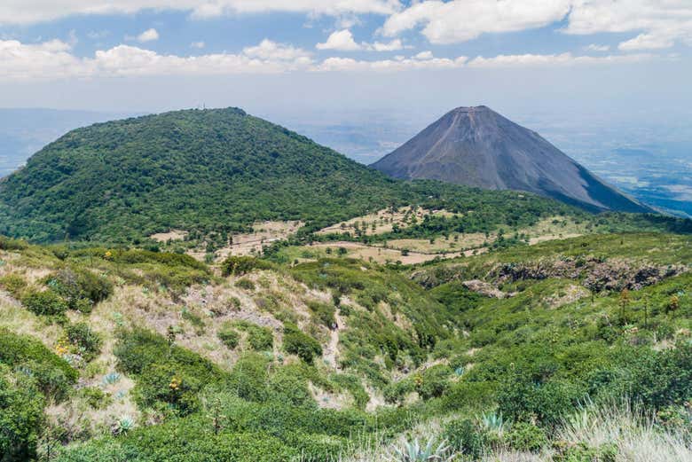 El Salvador ola de contagio