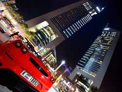 Coche de alquiler en Dubai