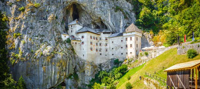 Excursión a la cueva Postojna y el castillo de Predjama