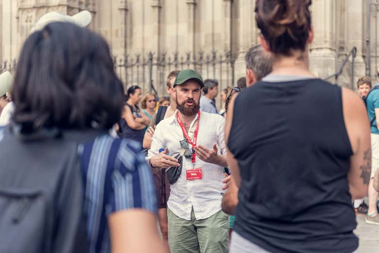 Desfrutando do tour pela Barcelona proibida