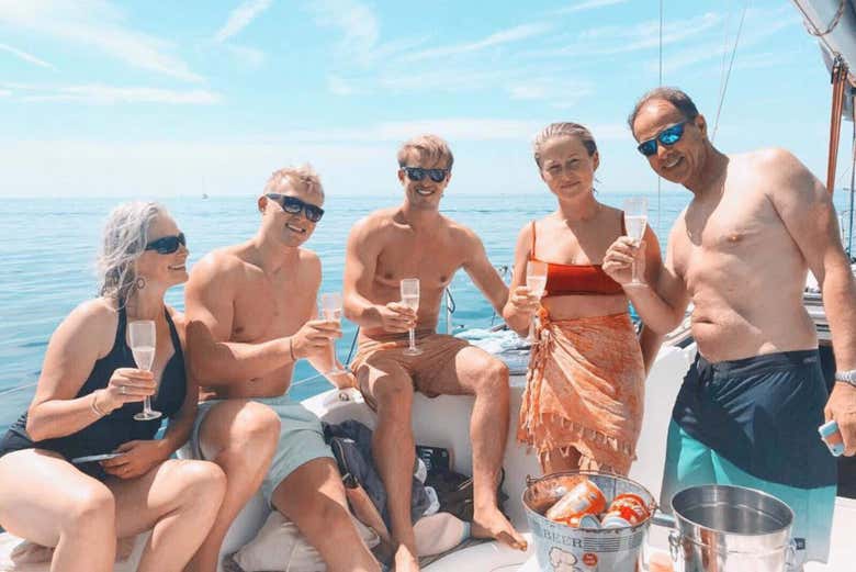 Brinde no veleiro