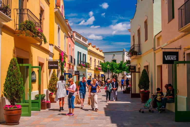 La Roca Village Shopping Day Trip from Barcelona