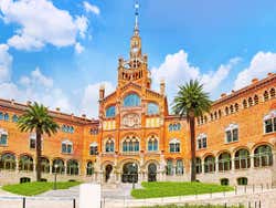 Fachada do antigo hospital de Sant Pau