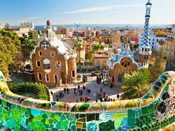 Resultado de imagen de imagenes del parque guell de gaudi