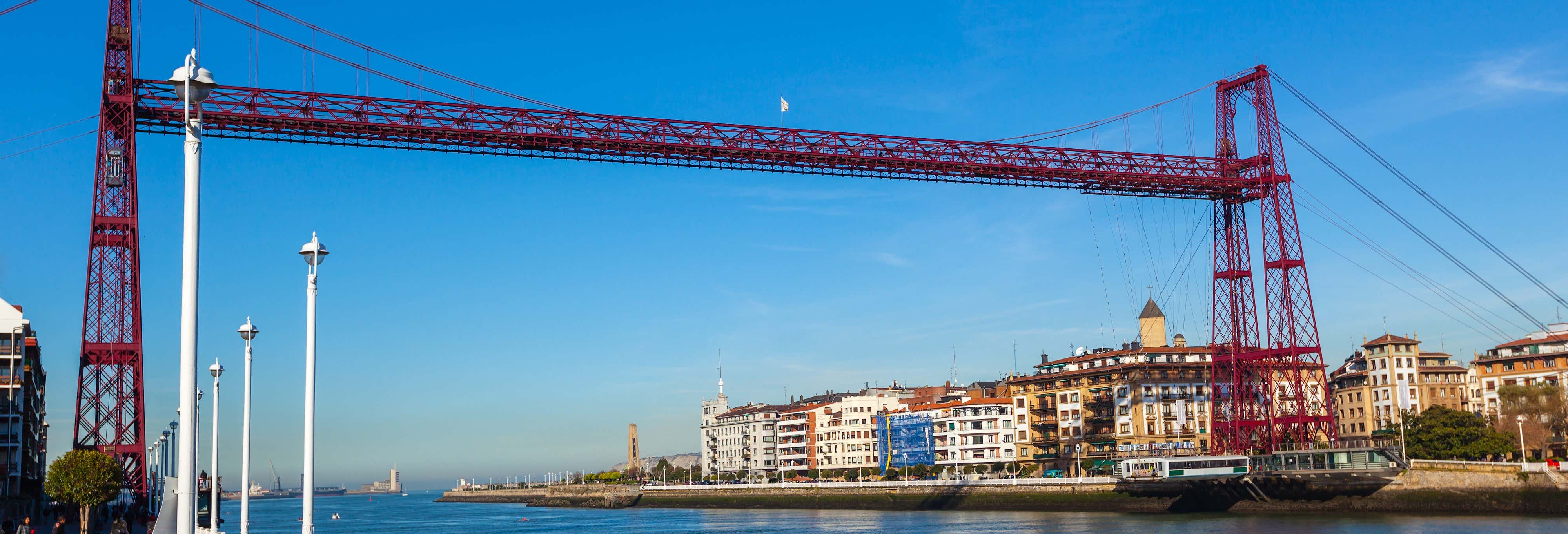 Barco Turistico Por La Ria De Bilbao Y La Bahia Del Abra