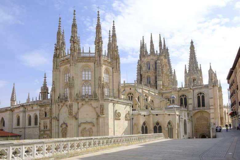 Tour privado por Burgos con guía en español