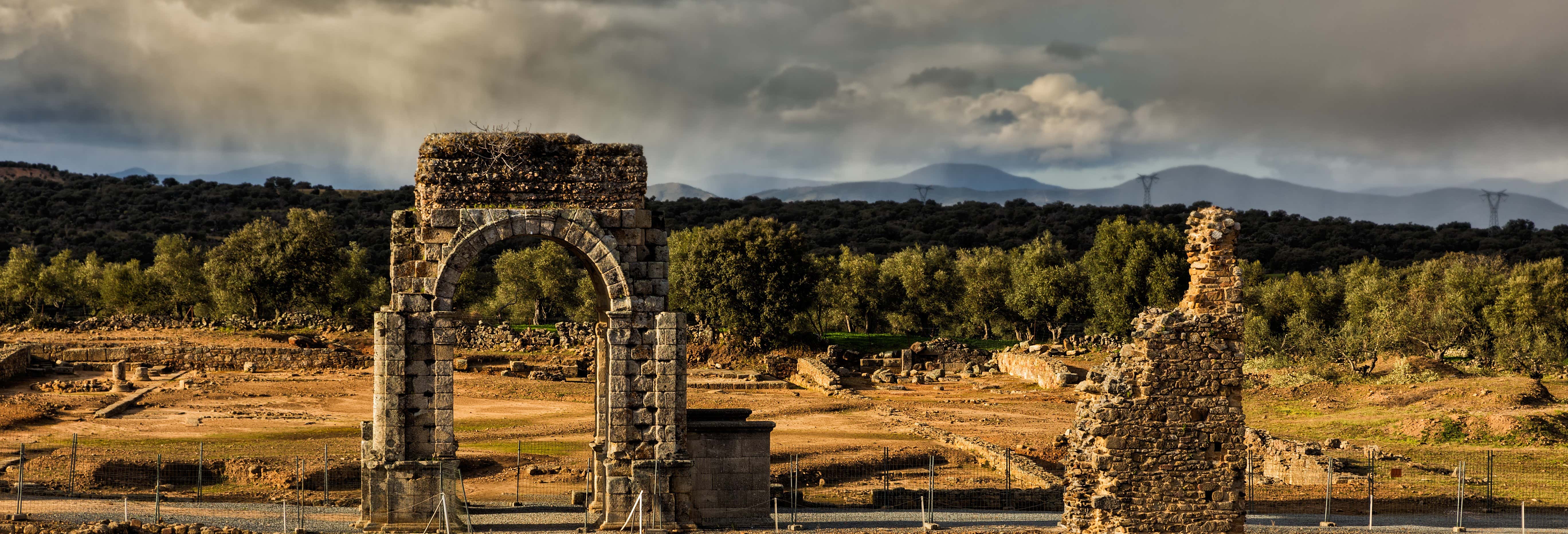 Excursión al yacimiento de Cáparra y el Valle de Ambroz