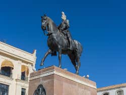 Estatua ecuestre de El Gran Capitán