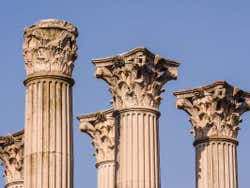 Columnas del Templo Romano