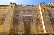 Visita guiada pela Mesquita e pelo Bairro da Judería