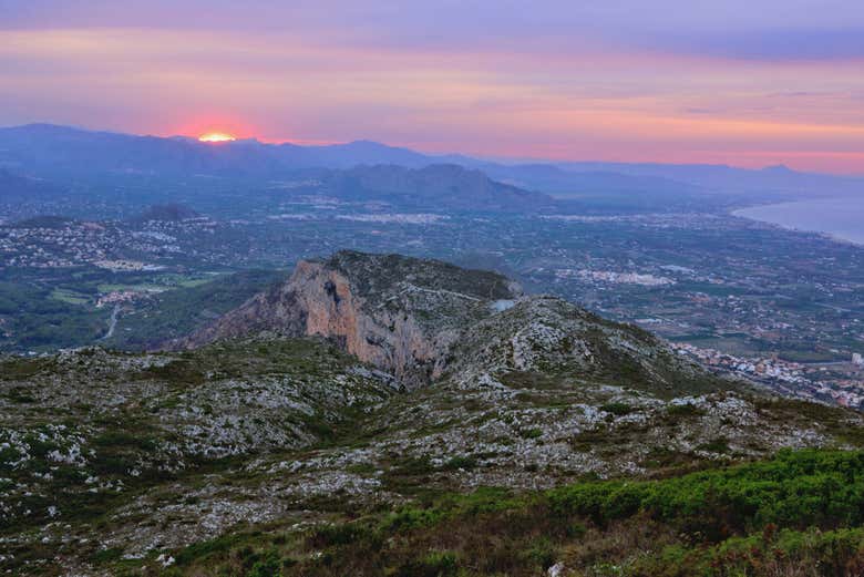 Rutas De Senderismo Por El Parque Natural Del Montgó, Denia