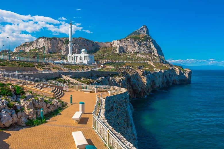 Shopping Tour of Gibraltar from Fuengirola - Book at ...