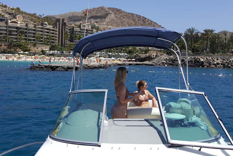 Rota de iate pelas águas canárias