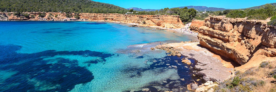 Cala Bassa Una Delle Spiagge Più Belle Dibiza