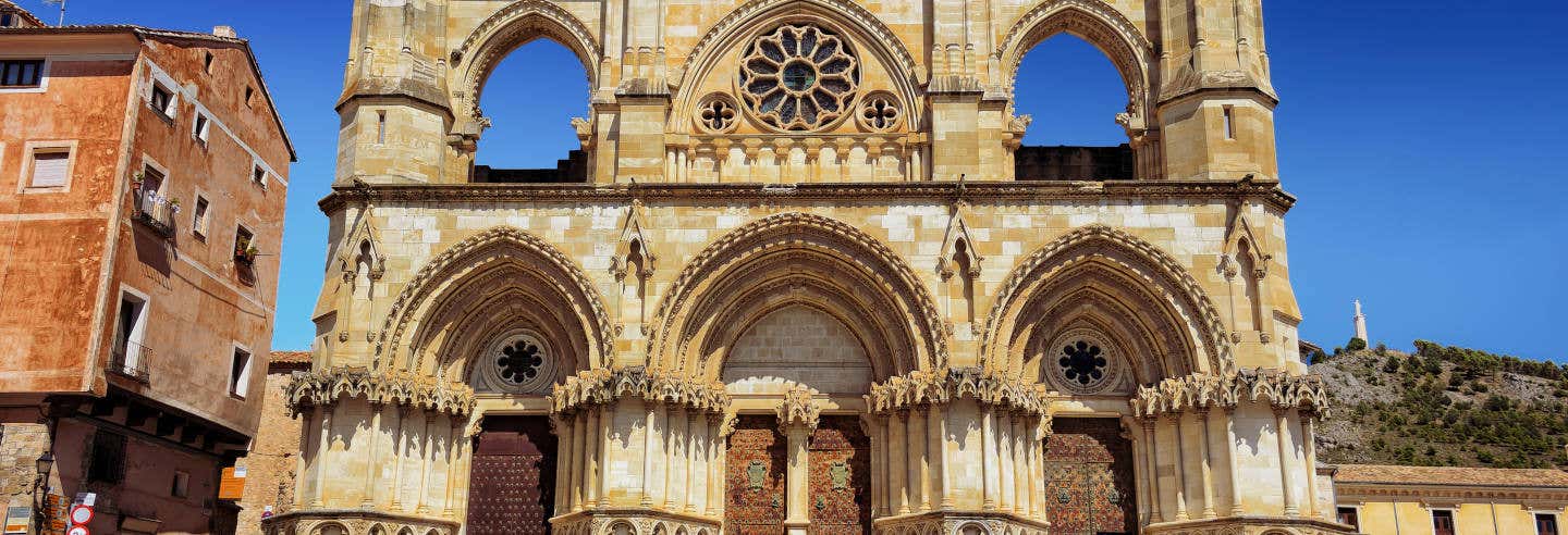 Excursión a Cuenca de día completo