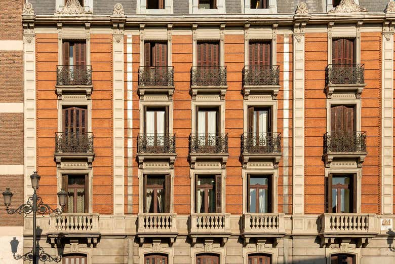 Edificio Telefonica Madrid La Casa De Papel