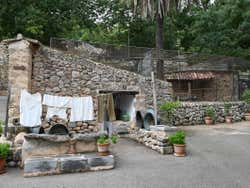 Interior de la Granja de Esporles