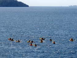 Kayak junto a la Cala Mayor