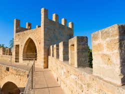 Muralla de Alcudia