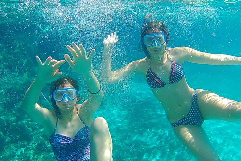 Faites du snorkeling à Minorque