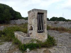 Torretrencada, poço
