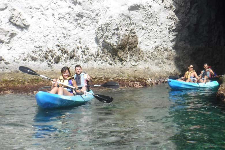 Kayak y snorkel por el Cabo de Gata desde San José