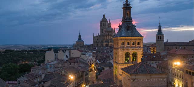 Tour por Segóvia ao entardecer