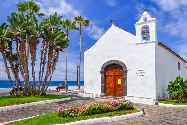 Resultado de imagem para puerto de la cruz ermita san telmo